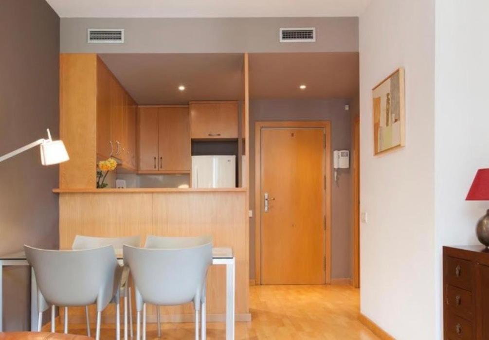 Apartament Sweet Bcn Rambla 48 Barcelona Zewnętrze zdjęcie